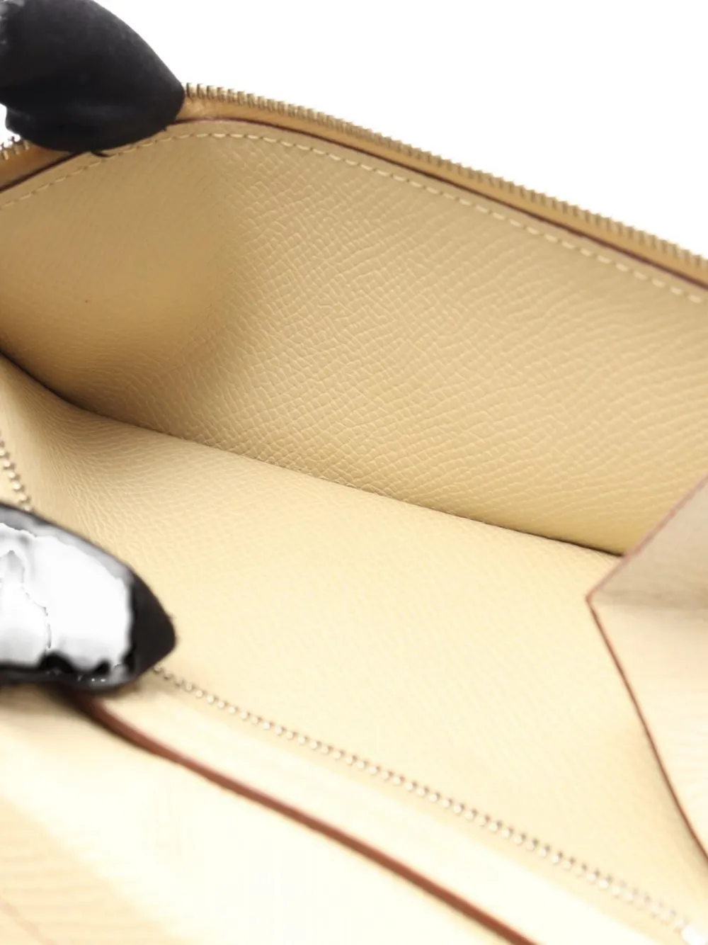 Pre-owned Hermes 2008 Parshman Wallet In Neutral