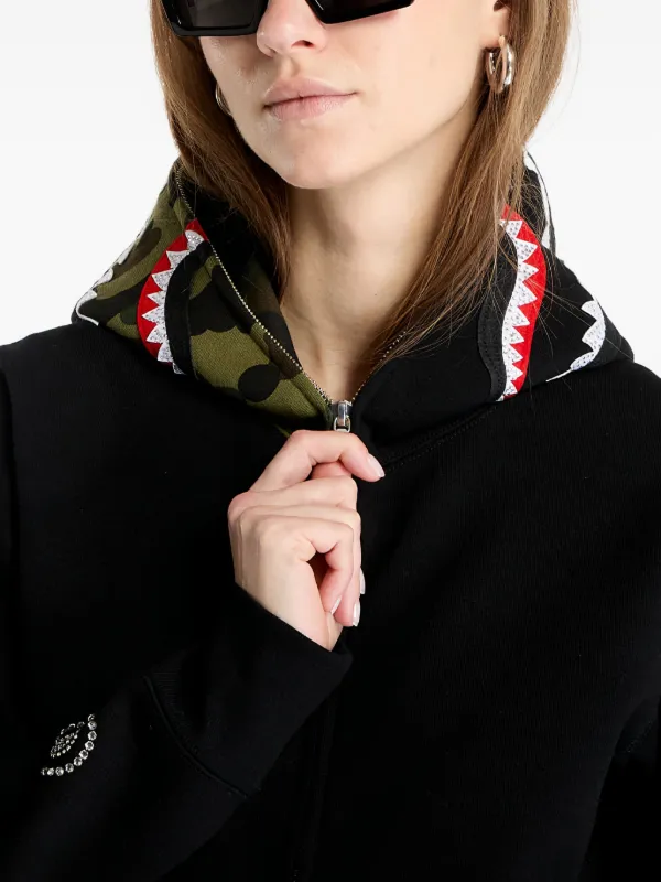 は*る様 bape カモフラージュシャークパーカー A BATHING APE - 最終値下げ 新色 カモフラージュ シャーク パーカー