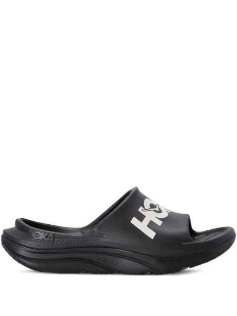 HOKA logo-motif slides