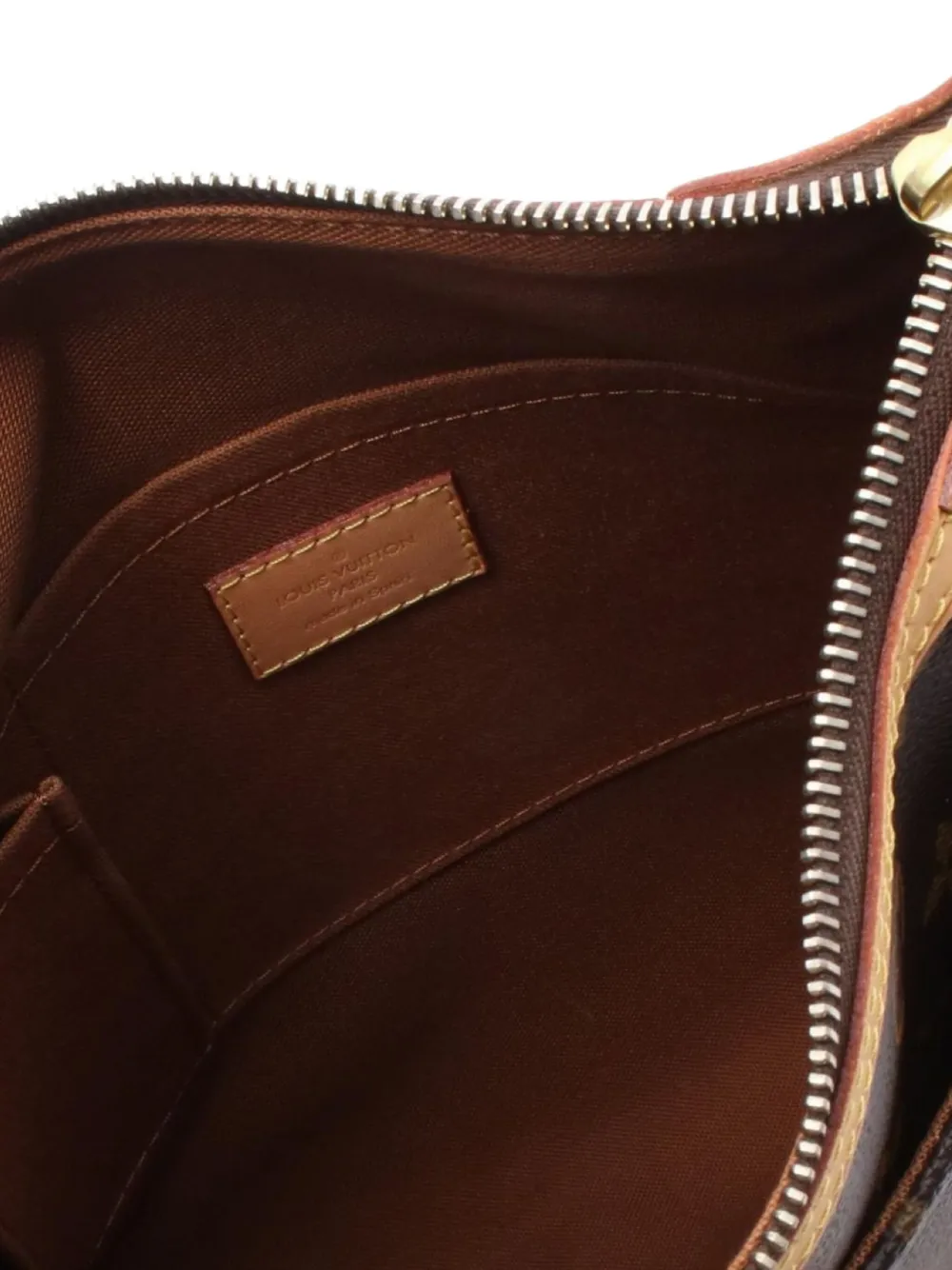 Pre-owned Louis Vuitton 2011 Odeon Shoulder Bag In Brown