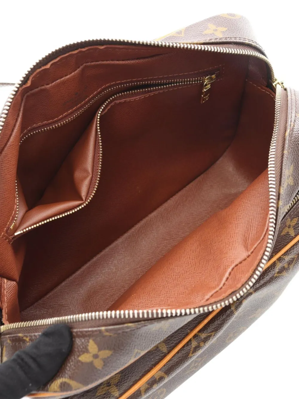 Pre-owned Louis Vuitton 2010 Nil Monogram Leather Shoulder Bag In Brown