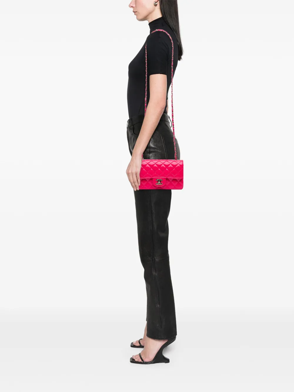 CHANEL Pre-Owned 2019 Mini Rectangular Classic Patent Single Flap crossbody bag | Pre-Owned | Image 2