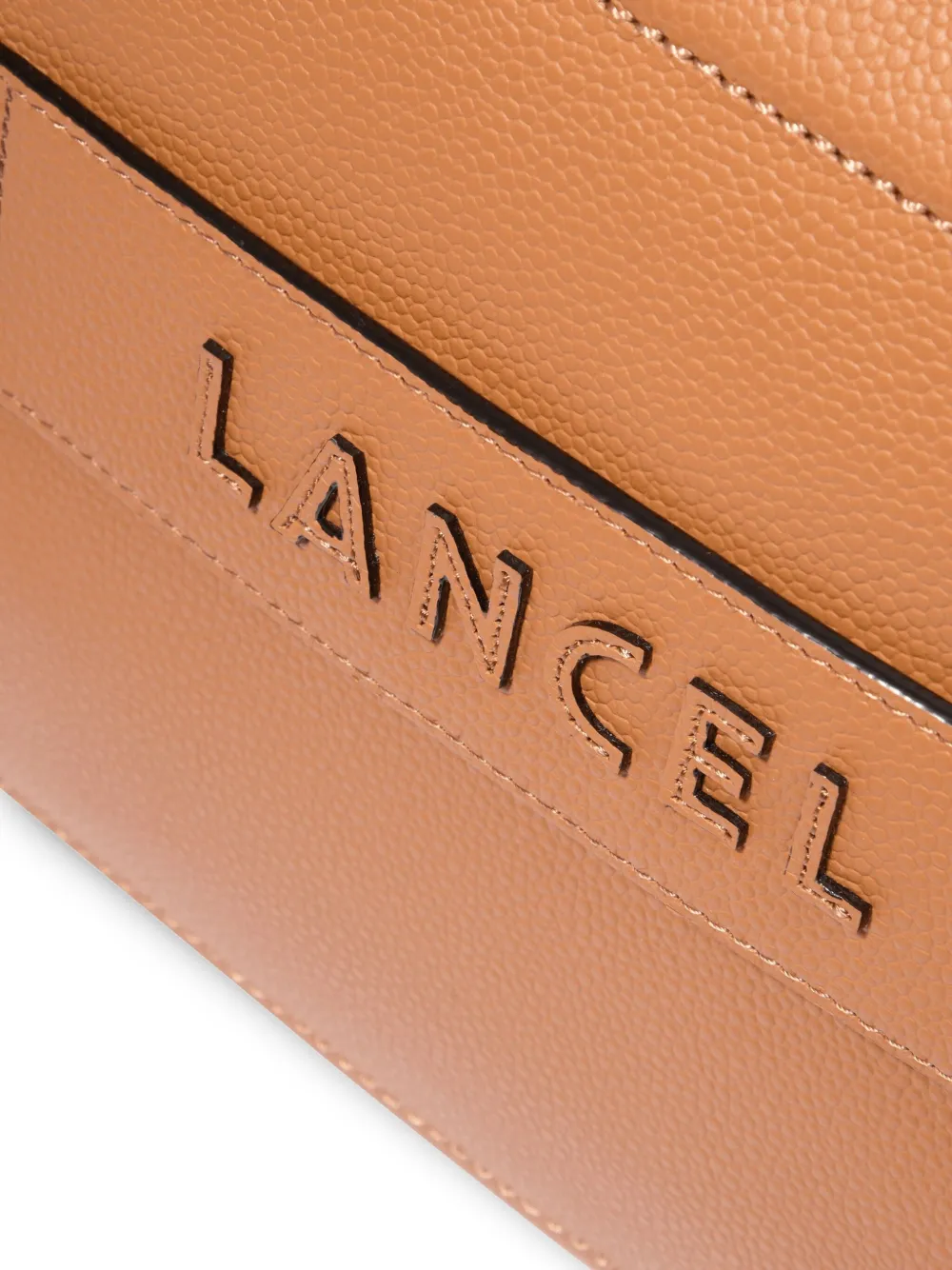 Lancel Ninon leren reistas met logopatch Beige