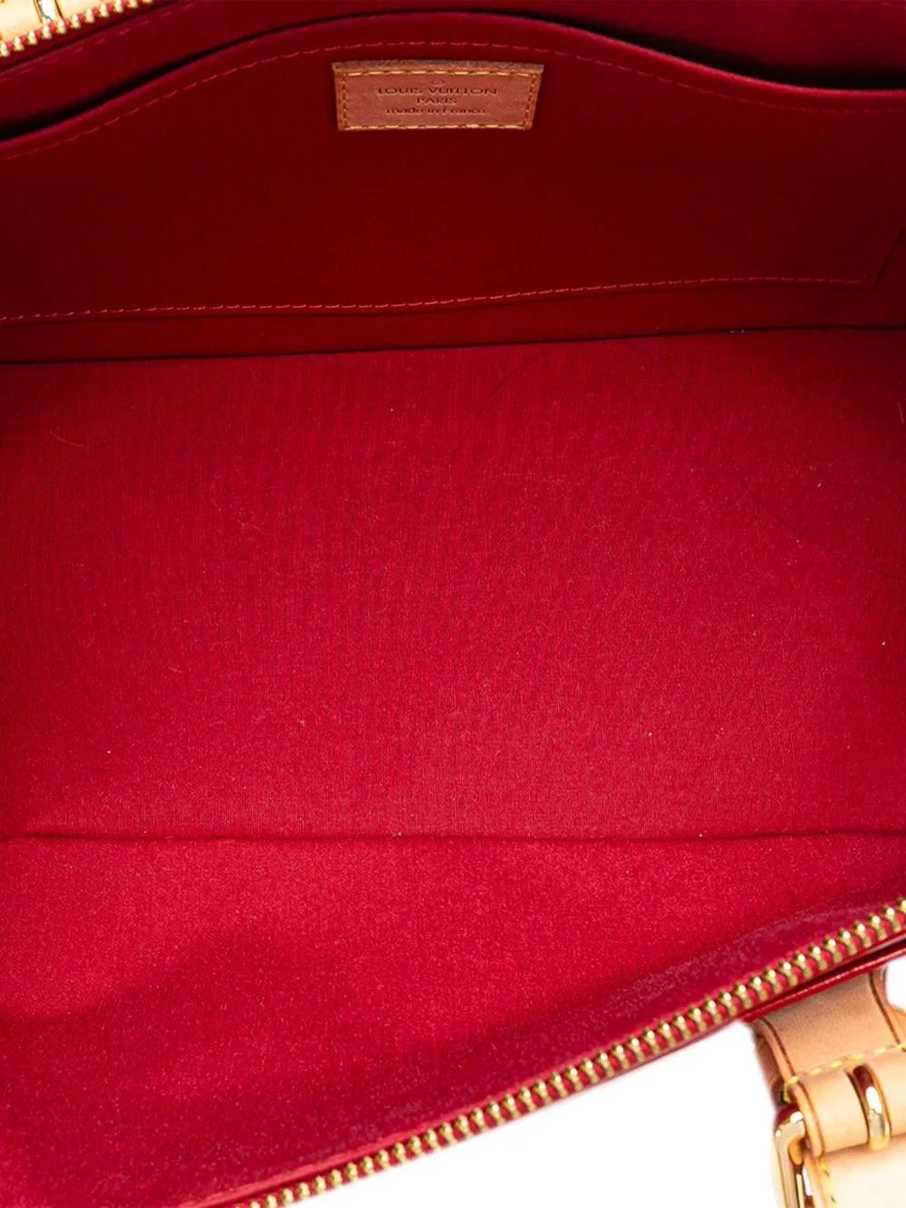Pre-owned Louis Vuitton 2008 Monogram Vernis Rosewood Avenue Shoulder Bag In Red