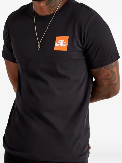 Nike graphic-print T-shirt