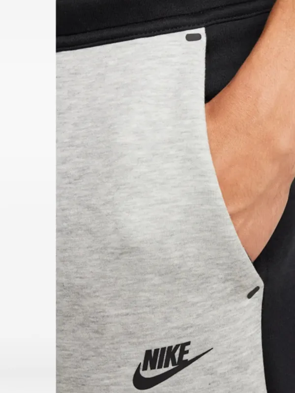 nike tech fleece joggers outfit