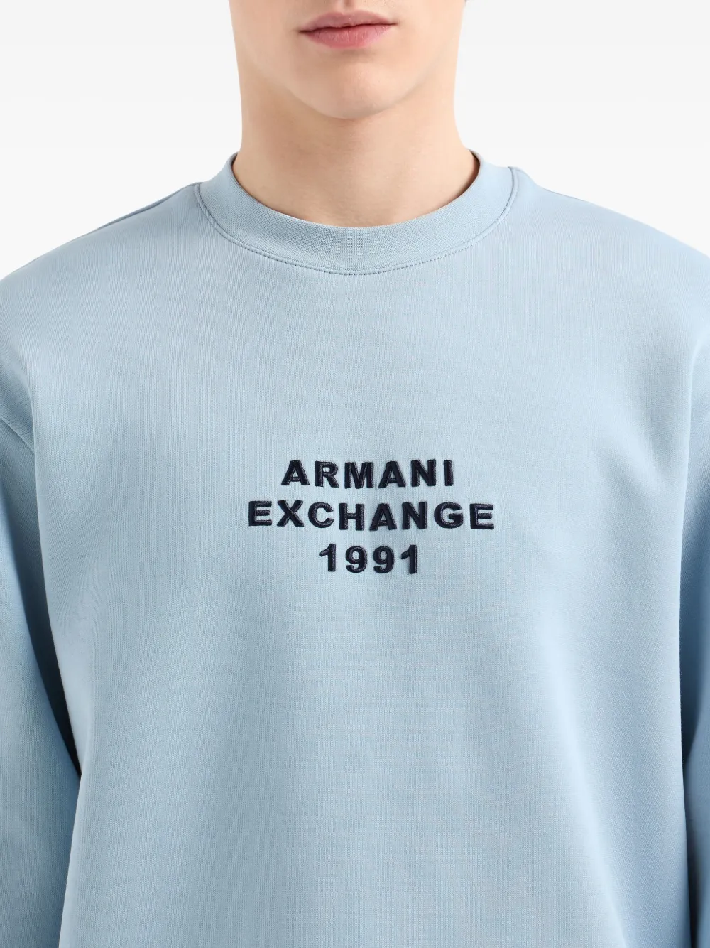 Armani Exchange T-shirt met geborduurd logo en rode halfs Blauw