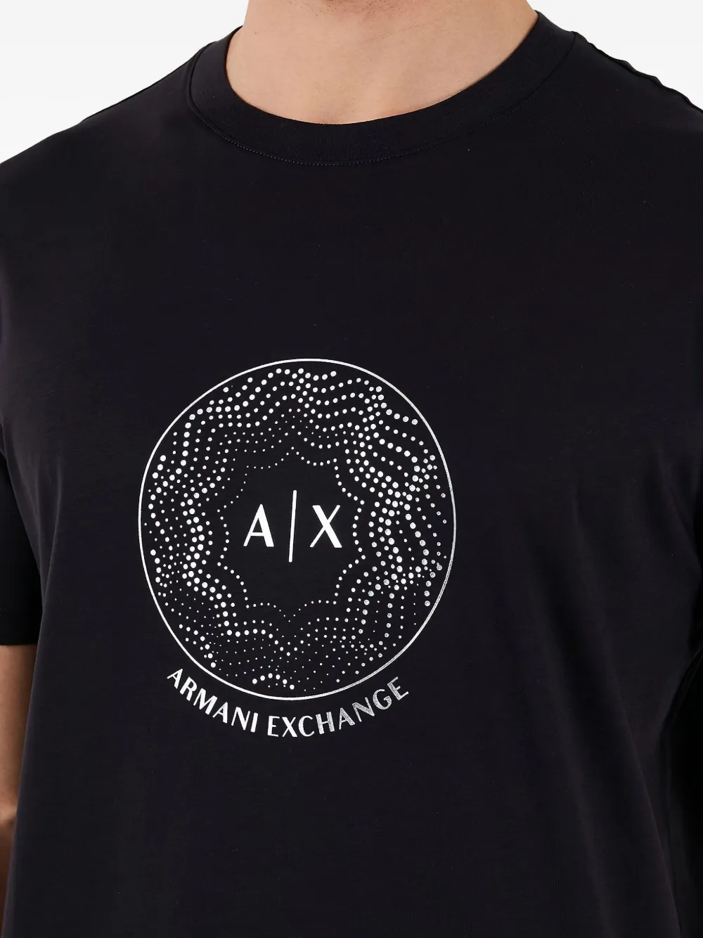 Armani Exchange logo-print T-shirt - Zwart