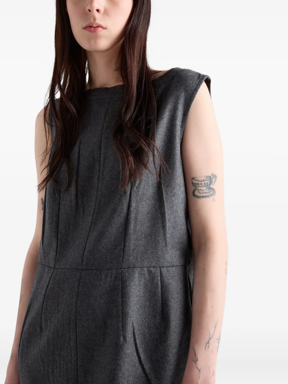 Prada Jurk met boothals en lint Grijs