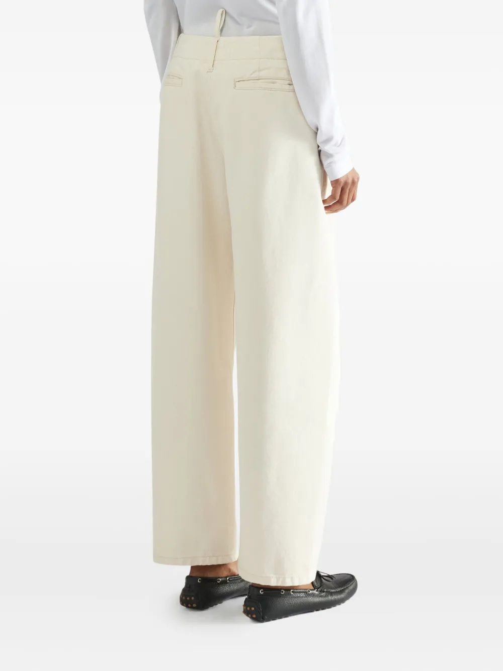 Liviana Conti pleated pocket trousers - Beige