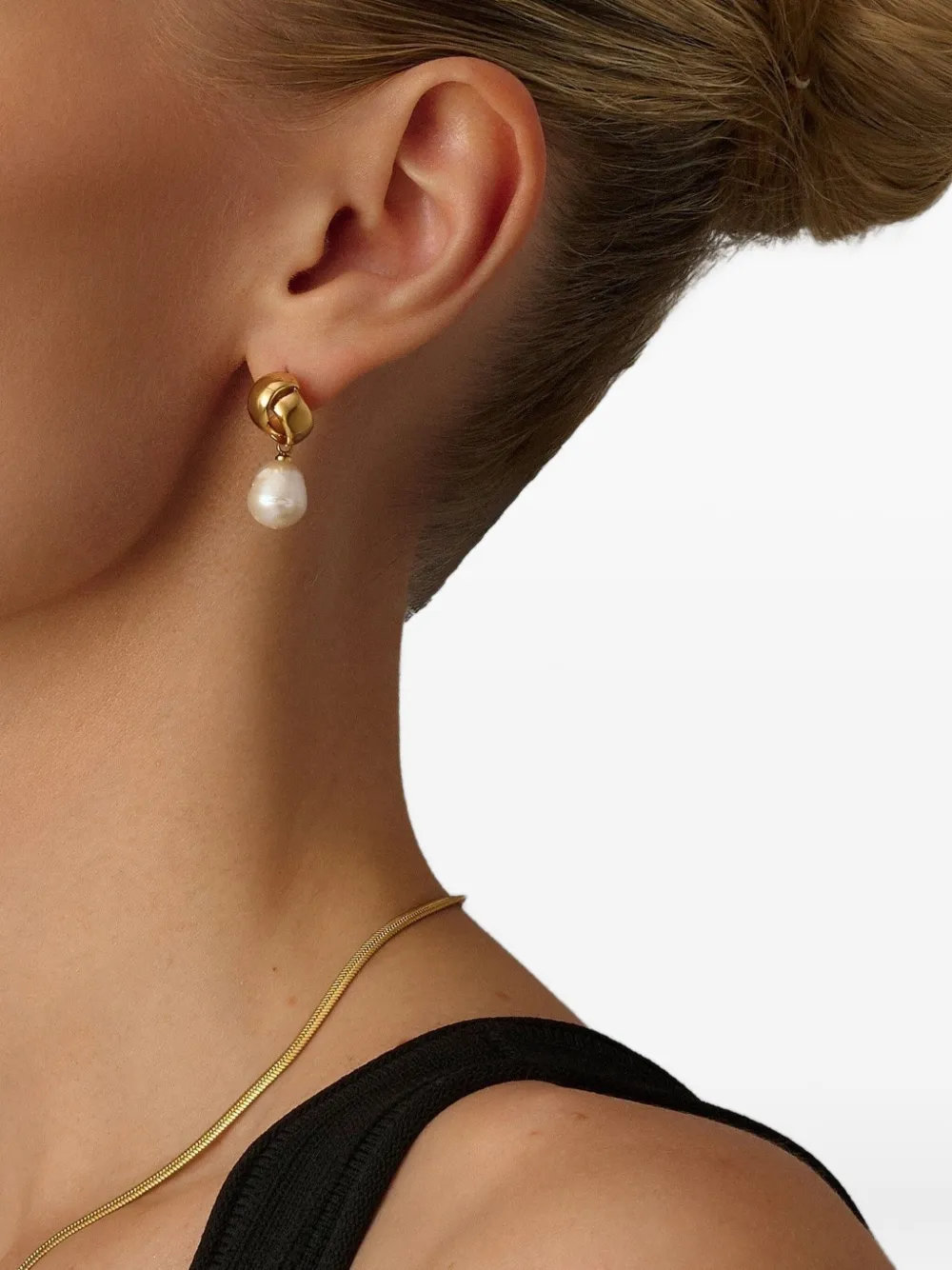 Nialaya Jewelry gold knot pearl earrings - Goud