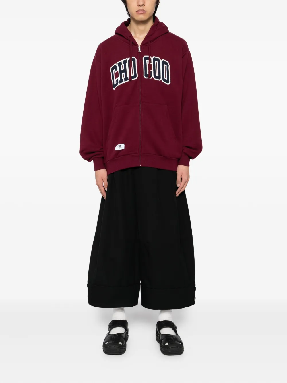CHOCOOLATE logo-embroidered hoodie | Hoodies | Image 2