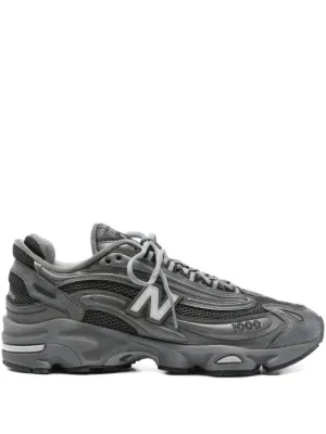 New Balance 1000 スニーカー | グレー | FARFETCH JP