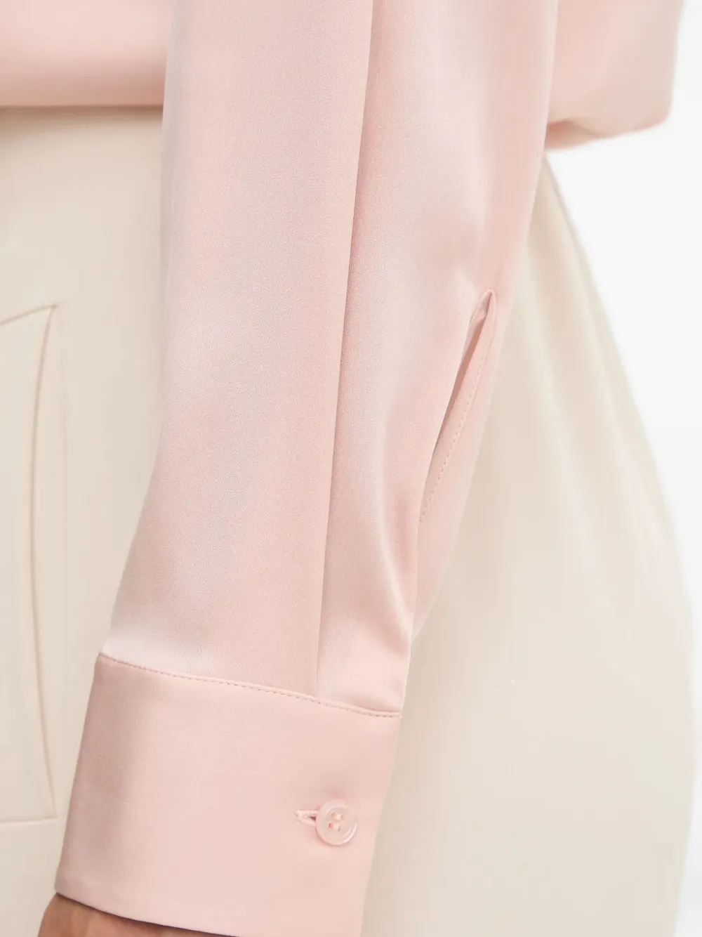 보스 러플 칼라 블라우스 50548224