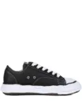 Maison MIHARA YASUHIRO Peterson textured lace-up sneakers - Black