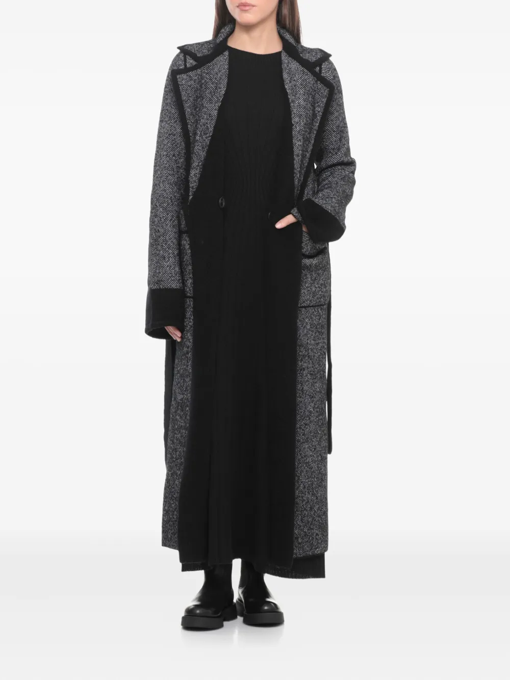 D.Exterior Midi-jurk met ronde hals en lange mouwen Zwart