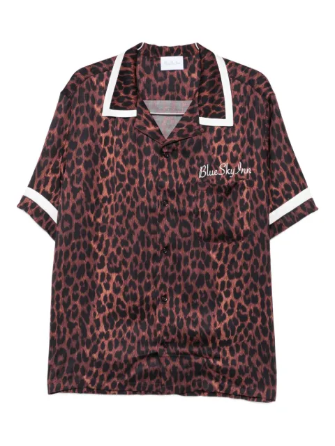 BLUE SKY INN قميص بياقة مقلوبة وطبعة جلد الفهد