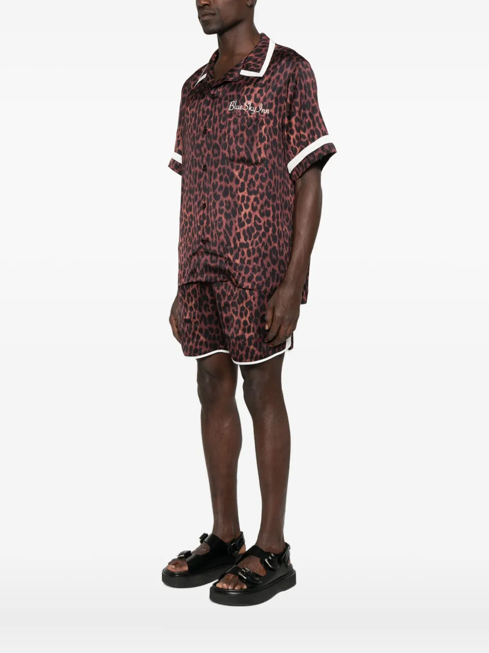 BLUE SKY INN leopard-print revere-collar shirt Zwart