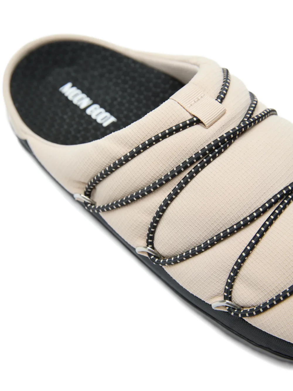 Moon Boot Gewatteerde slippers Beige