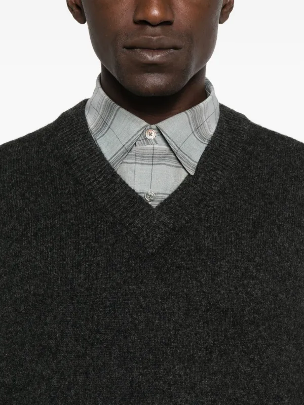 A.P.C. Vネック セーター | グレー | FARFETCH JP