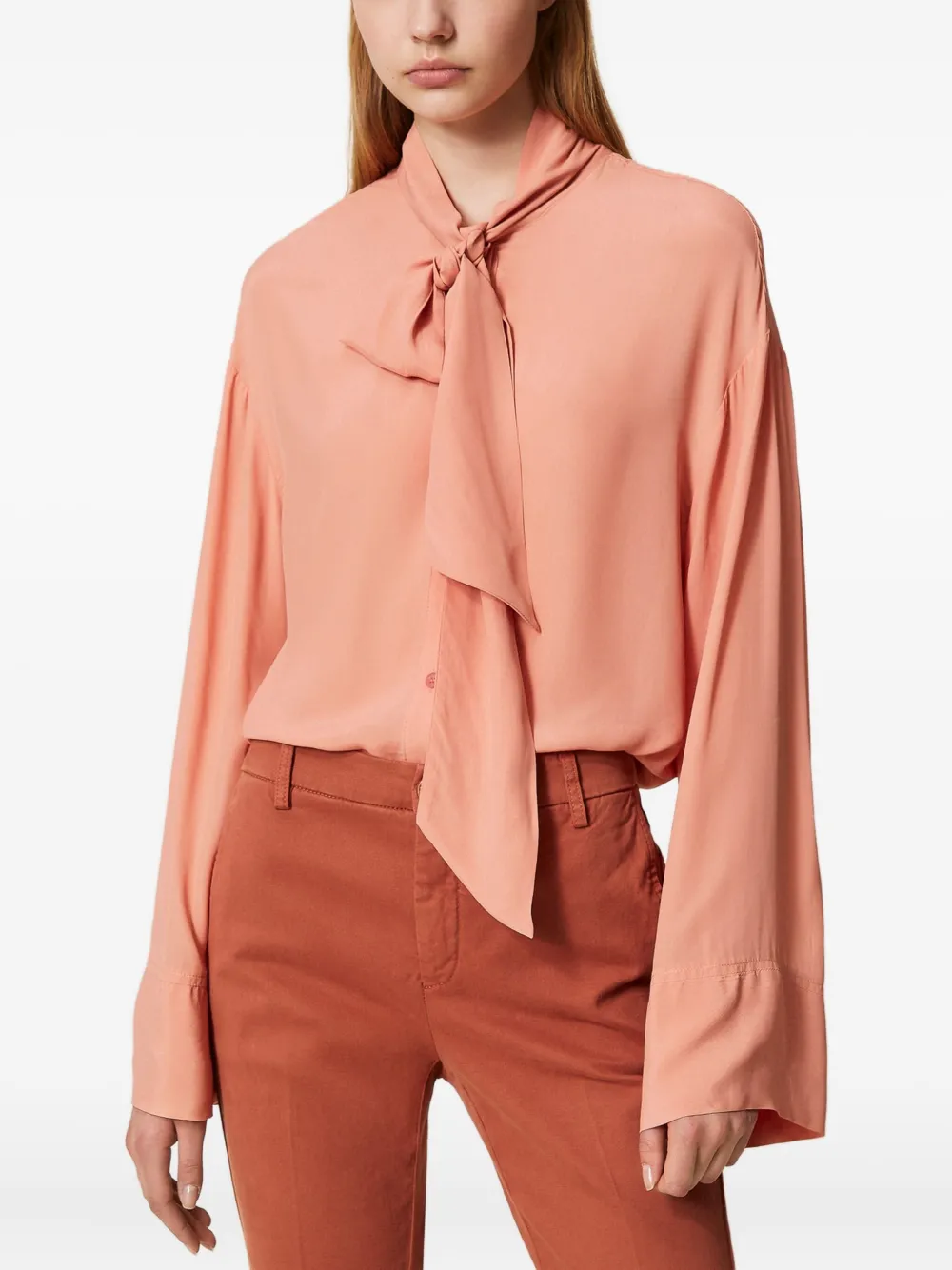 TWINSET Crêpe blouse met gestrikte hals - Roze