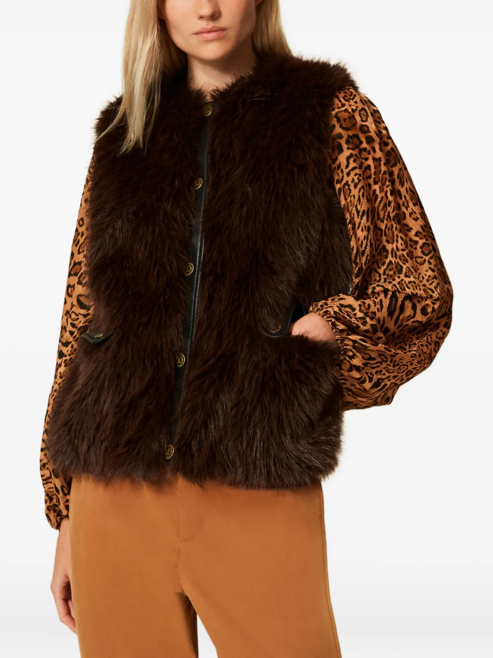 TWINSET Gilet van imitatiebont met knopen Bruin