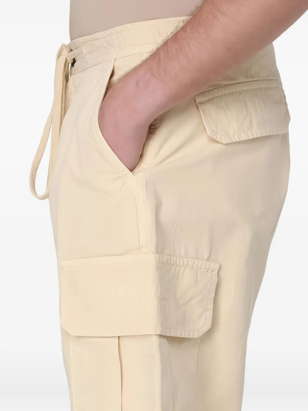Garment Workshop Multiple-pocket Drawstring Cargo Shorts In Multi