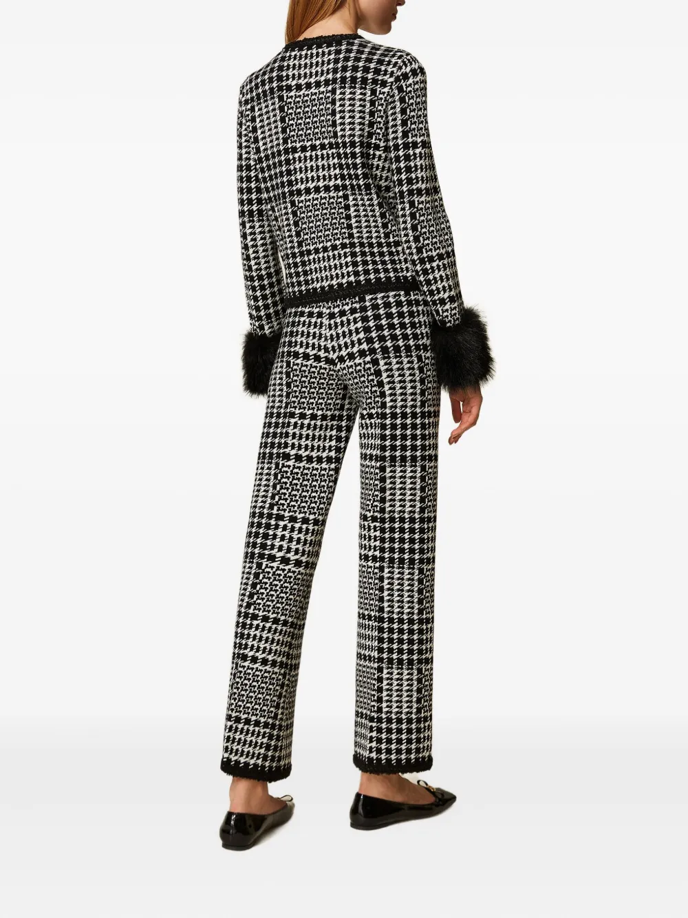 Twinset Checked Knit Pants In Black