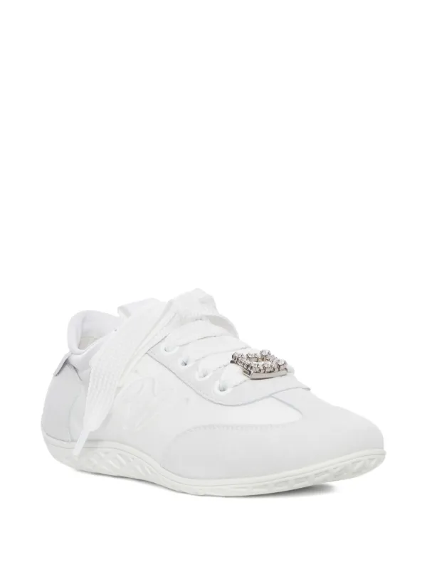 ROGER VIVIER ビジュー付きホワイトスニーカー Roger Vivier ビジュー スニーカー | ホワイト | FARFETCH JP