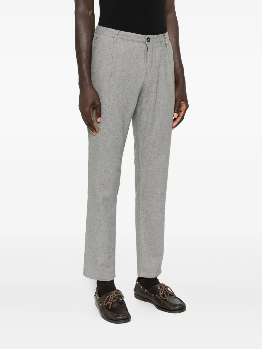Marc O'polo Pleated-detail Tapered Trousers In Gray