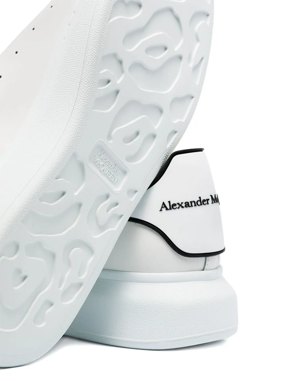 Alexander McQueen Sneakers met logo Wit
