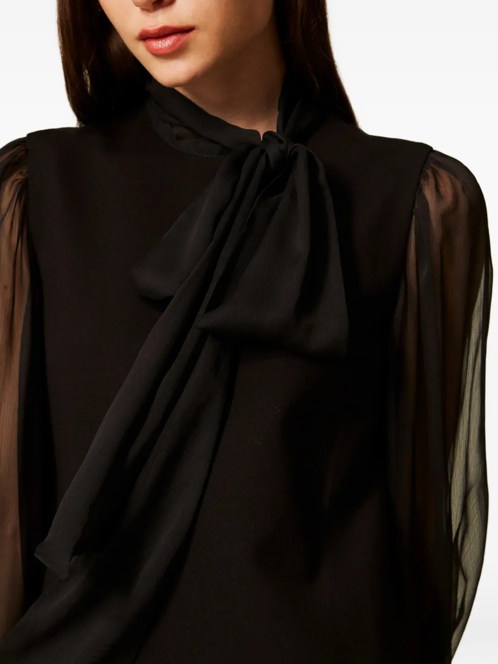 TWINSET Mini-jurk met doorzichtige mouwen en strikhals Zwart