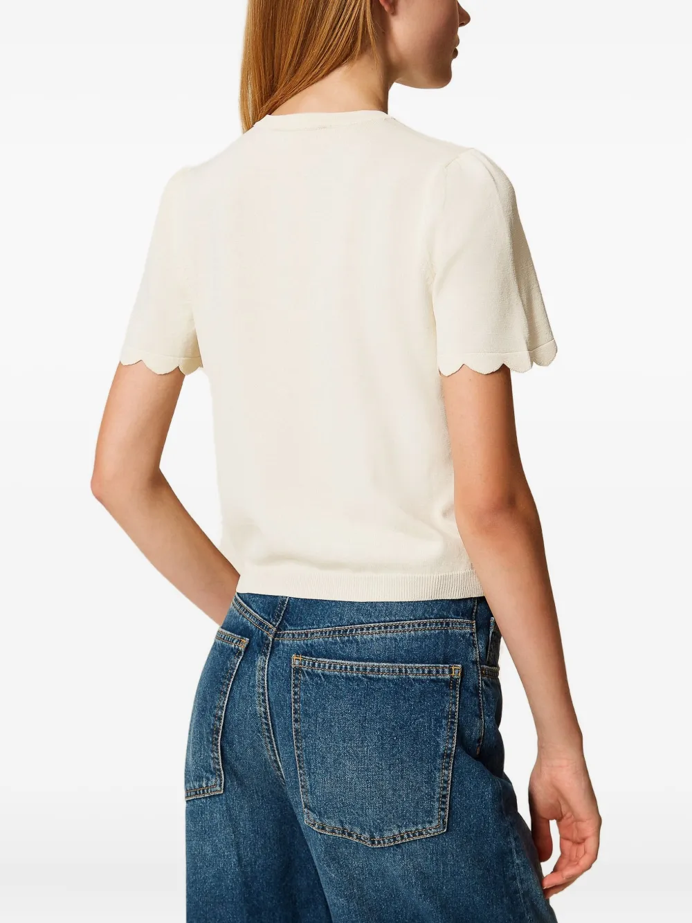 Twinset Oval T-shaped Buttoned Clam-shaped Sweater In Neutral