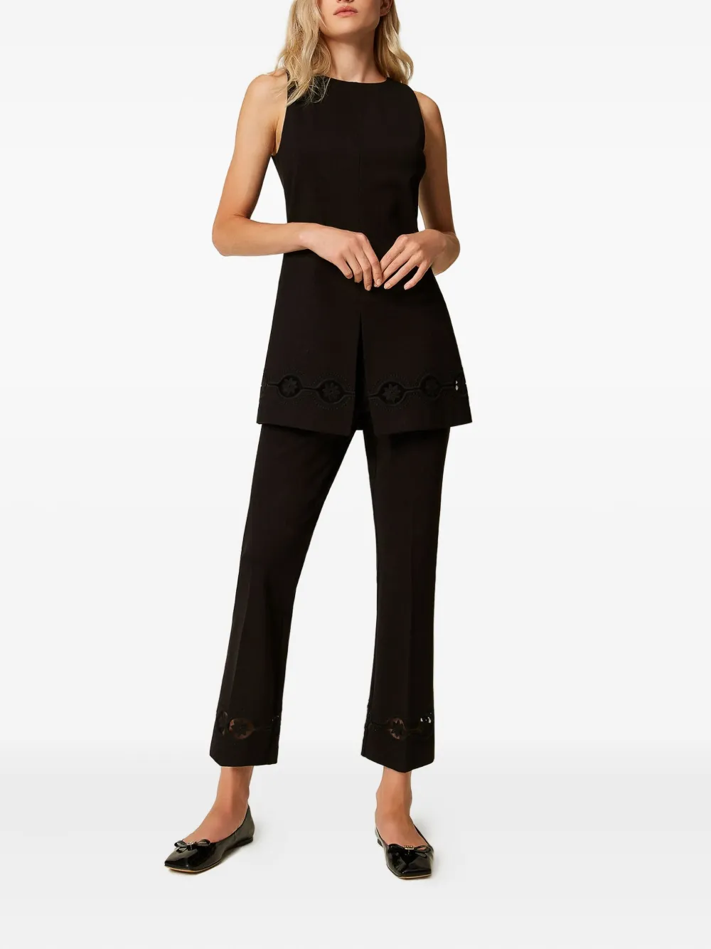 TWINSET Broek met geborduurde bloemen - Zwart