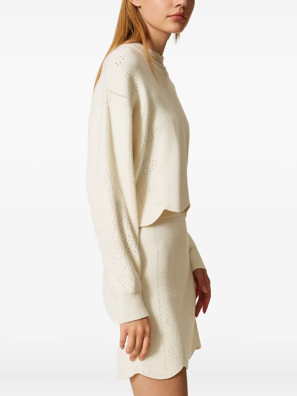 Twinset Scallop-hem Cropped Jumper In Neutral
