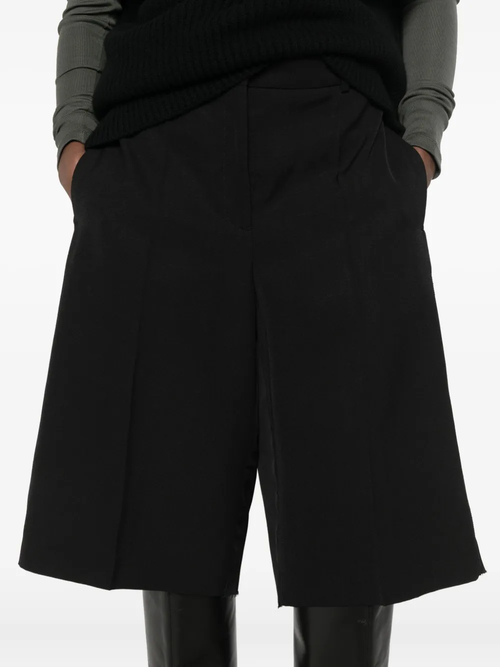 Jil Sander Shorts met franje afwerking Zwart