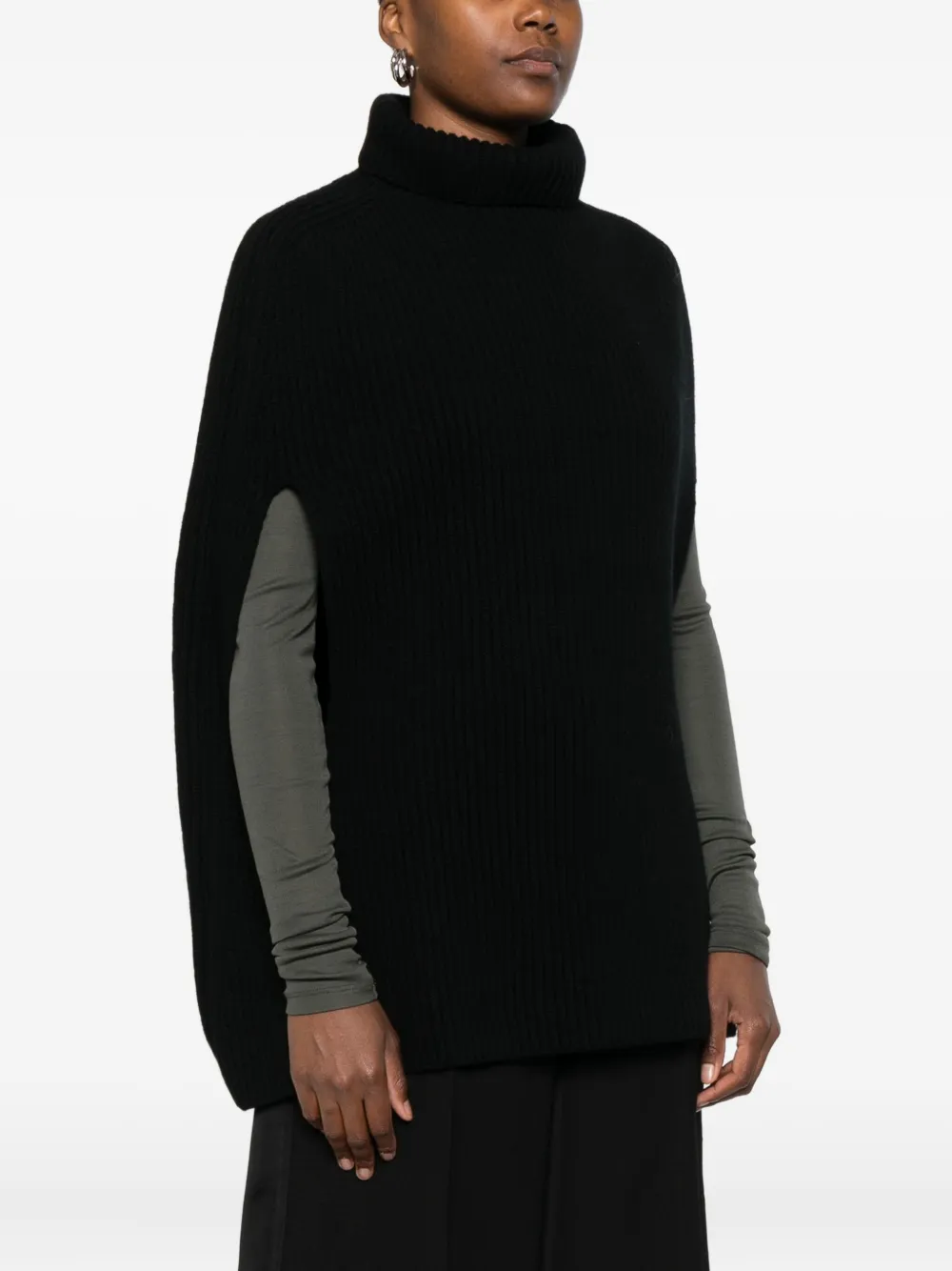 Jil Sander Ribbed Turtleneck Cape In Black