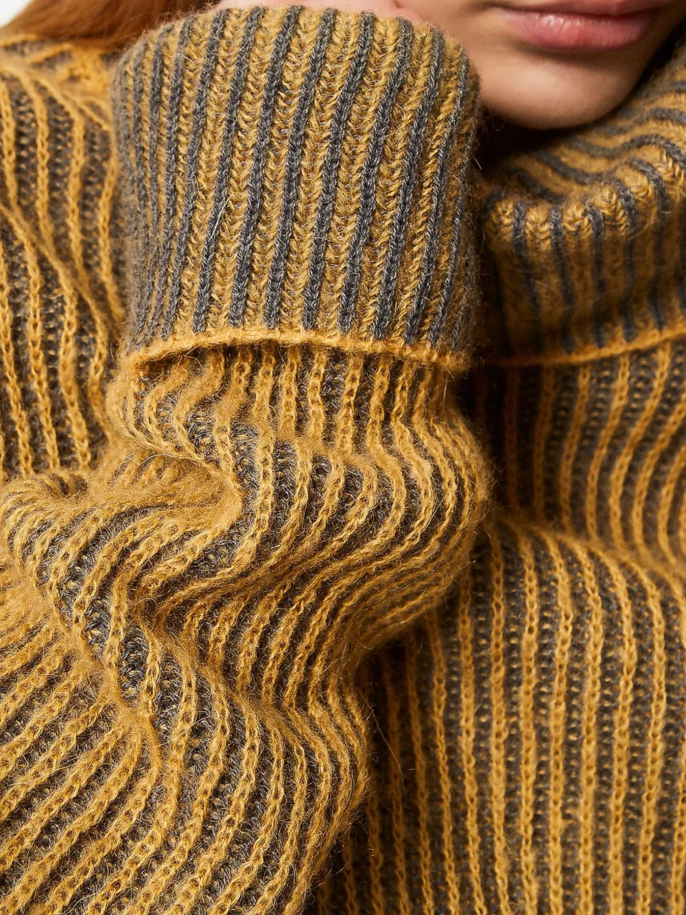 Twinset Ribbed Turtleneck Sweater In Brown