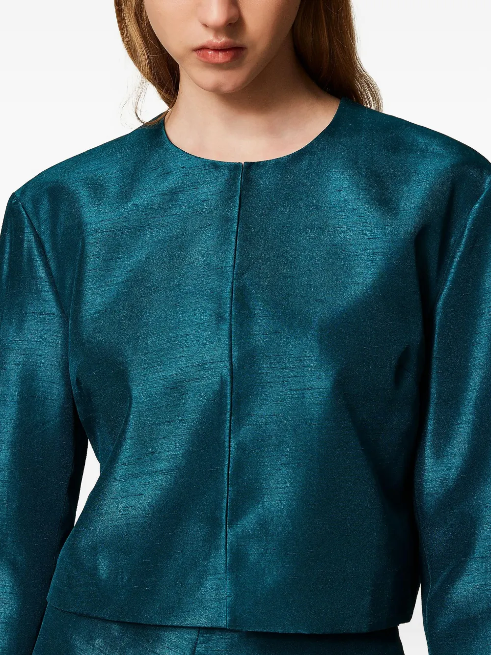crop-hem longsleeve jacket