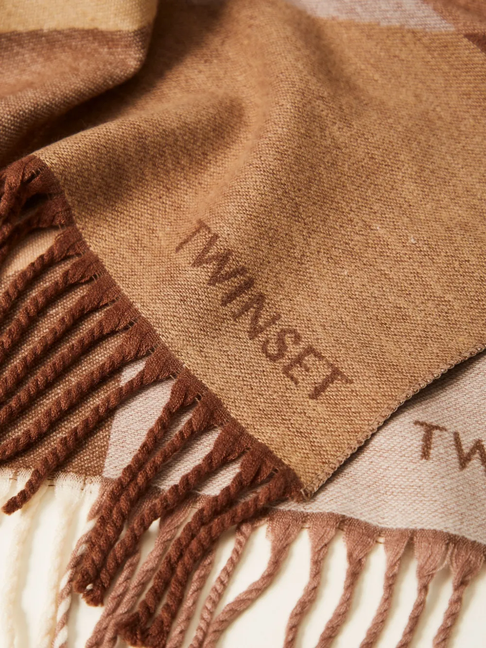 TWINSET geometric-pattern fringed scarf - Bruin