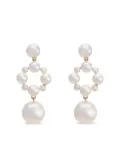 Sophie Bille Brahe 14K yellow gold Nebula pearl earrings - White