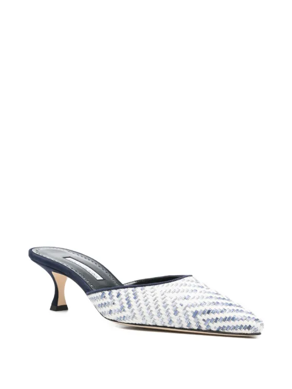 Manolo Blahnik Carolynemu ラフィアミュール | ホワイト | FARFETCH JP