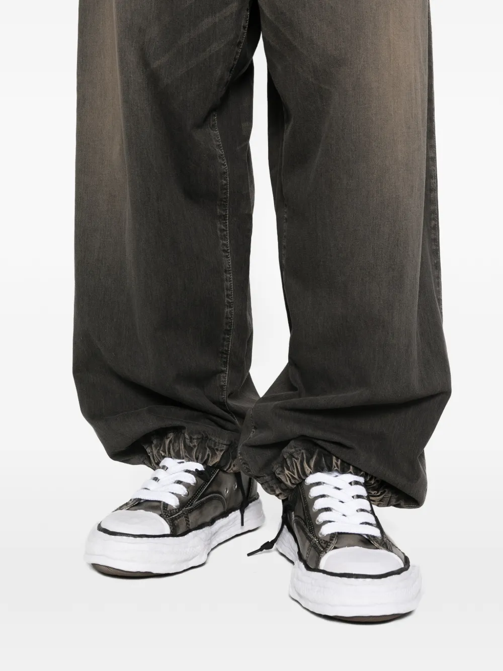 Maison MIHARA YASUHIRO Jeans met trekkoord en wijde pijpen Grijs