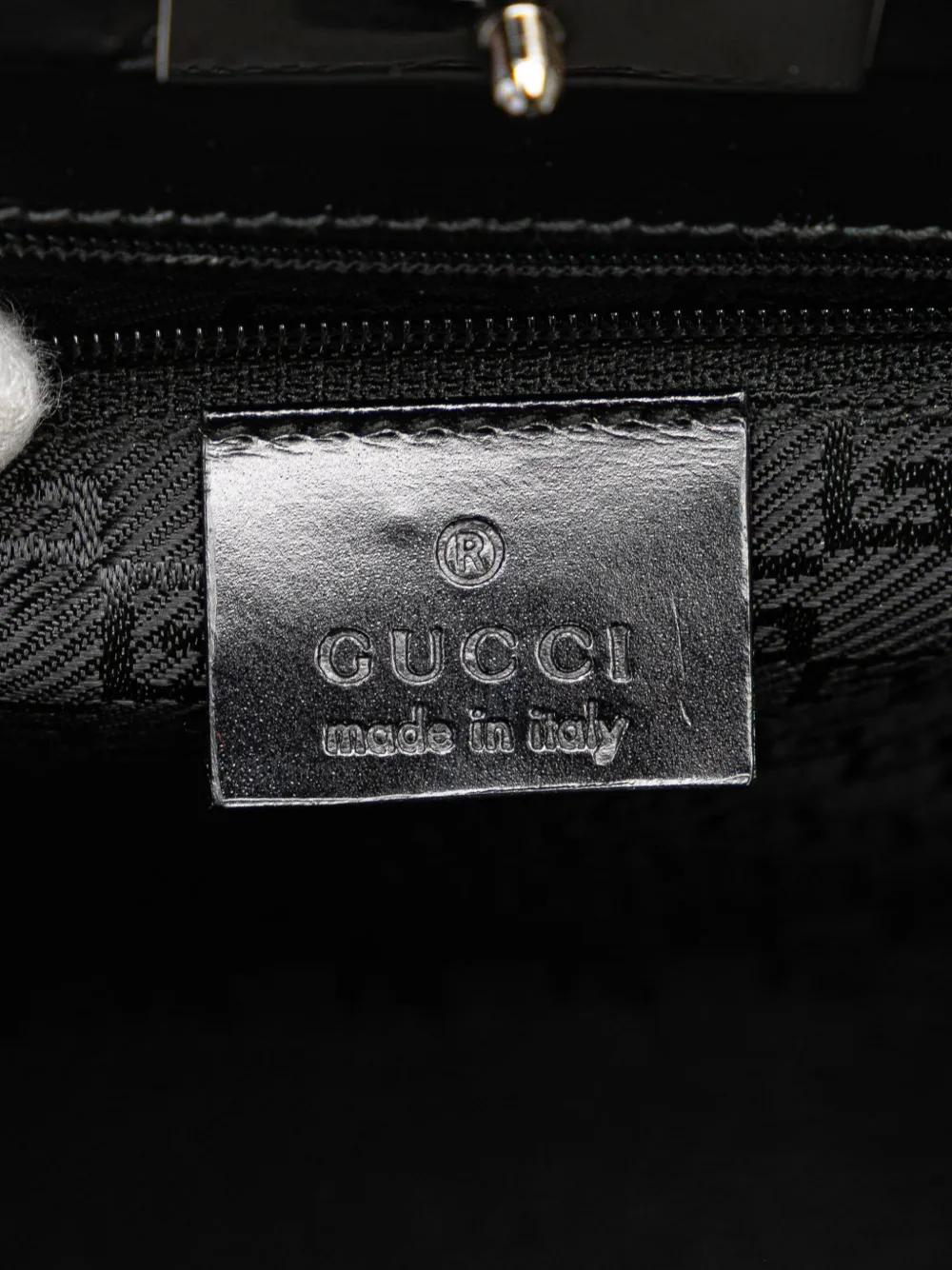 Pre-owned Gucci 2000-2015 Patent Frame Handbag In Black
