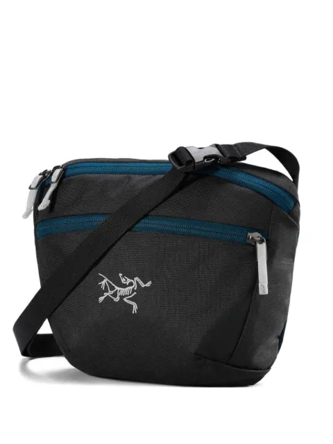 Arc'teryx Mantis 2 cross body bag