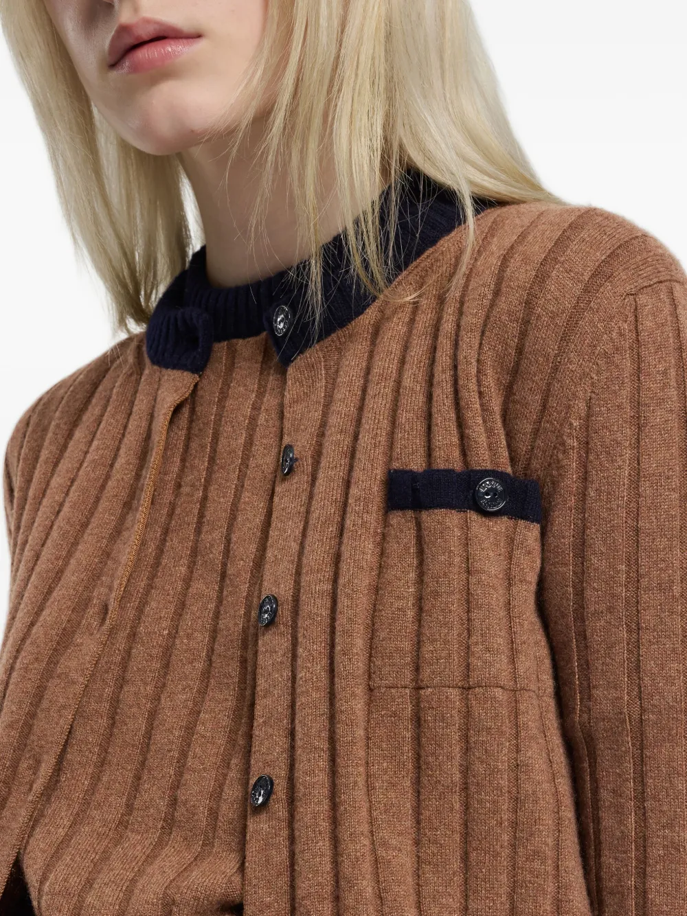 Barrie Geribbeld vest Bruin