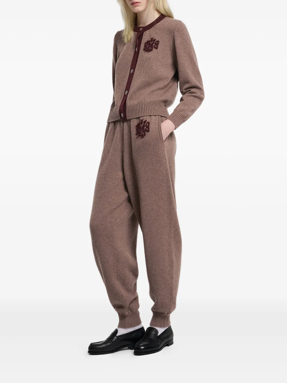 Barrie Broek met geborduurd logo Bruin