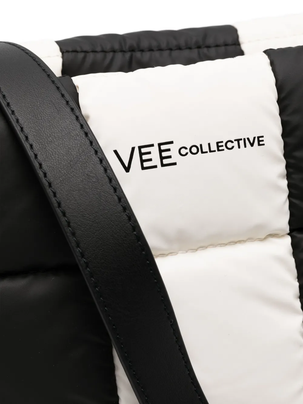 Veecollective Striped-pattern Clutch Bag In Black