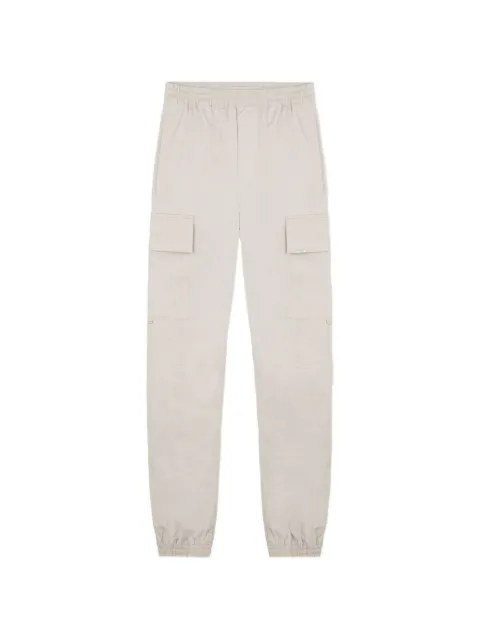 Represent cuffed cargo trousers