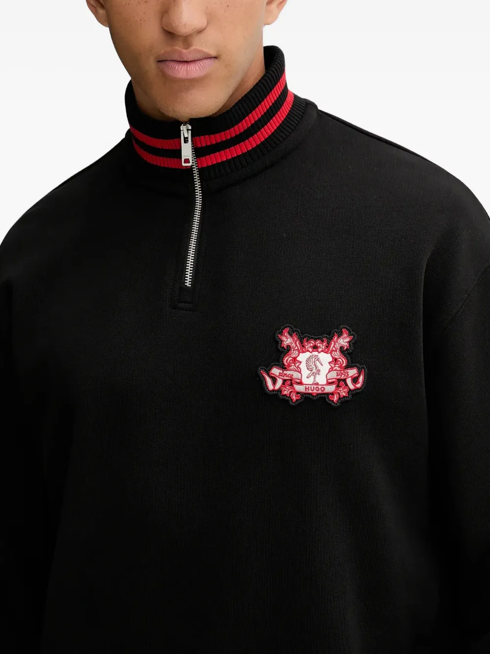 HUGO Sweater met geborduurd wapenschild en halve rits Zwart